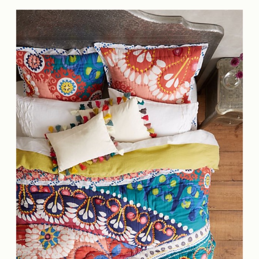 Anthropologie Tahla Queen Set with Shams+ Squares - Picture 3 of 8